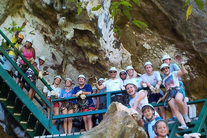 16 Lines Zipline, Cave and Mud Spa Combo Tour with Lunch in Fiji - Hot springs, changing facilities, and the massage option
