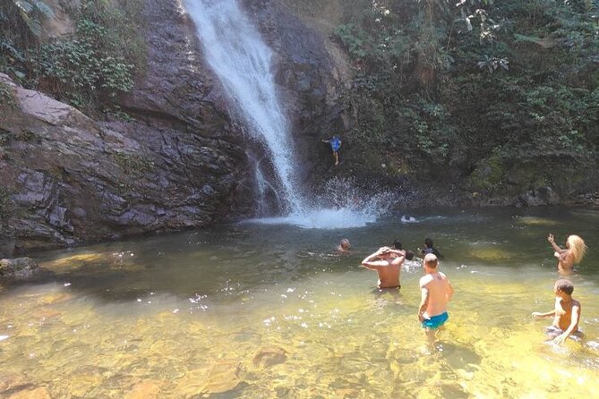 16 Lines Zipline, Cave, Hiking & Biausevu Waterfall Combo Tour - Swimming beneath a natural waterfall