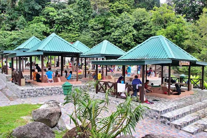 2d1n Kinabalu Park & Poring Canopy Walk & Desa Cow Farm Tour - Desa Dairy Farm gives day two a different feel