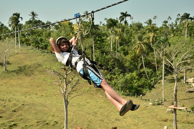 5 tours in 1 (Eco Farm/Horseback/City Tour/Buggy/Zipline) - The buggy ride, mud, and river swim
