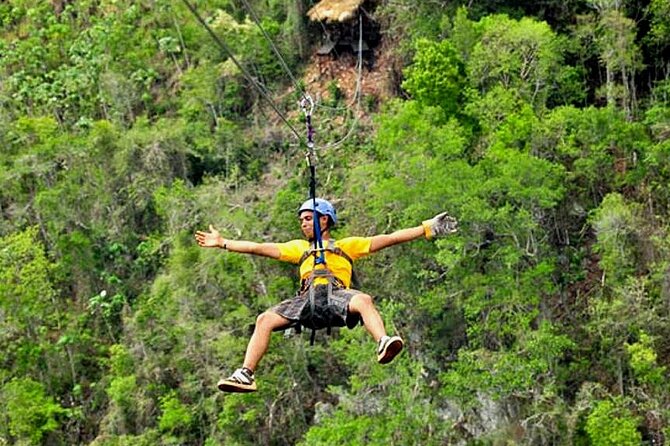 Adrenaline of Zipline el Valle from Samana Special for little cruisers - The views are part of the value