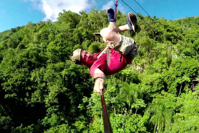 Adrenaline of Zipline el Valle from Samana Special for little cruisers - Who will enjoy this most