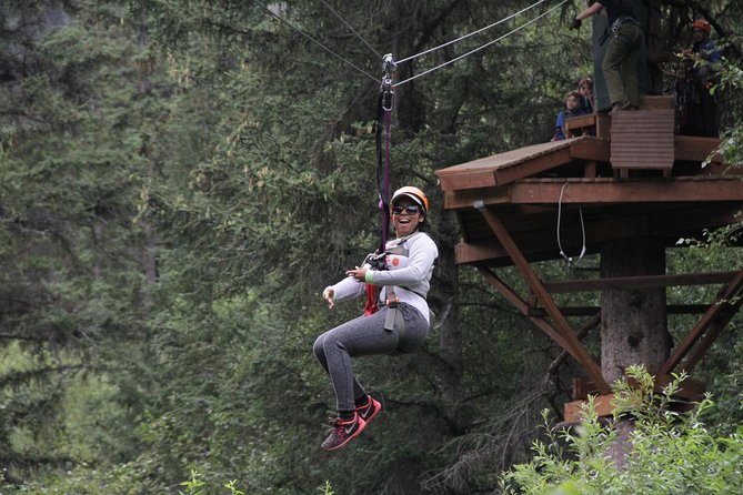 Adventure Parks & Zipline Tour - Getting comfortable on the ropes course