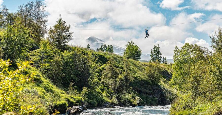 Akureyri: Zipline Tour - The first crossing builds confidence