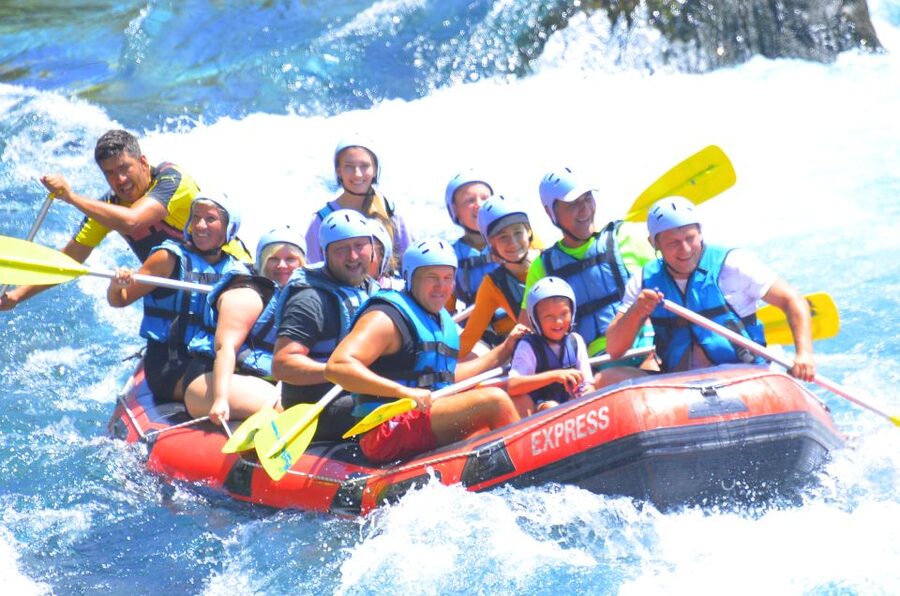 Alanya/Antalya: Buggy, Jeep, Rafting, & Zipline Tour + lunch - Quick take on the Köprülü Canyon rafting day