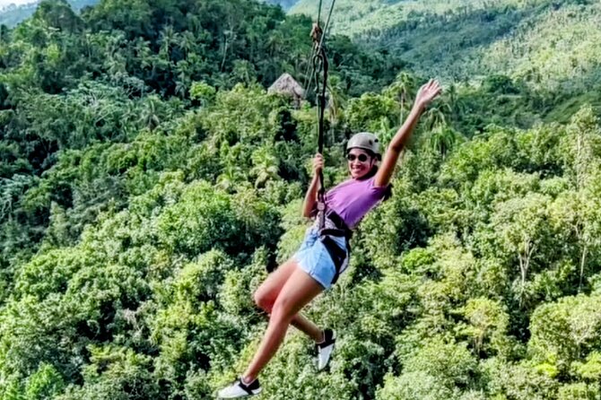 AMBER COVE-TAINO BAY 5 Zip Lines 7 Waterfalls + Locale Food - From the cruise port to Damajagua National Park