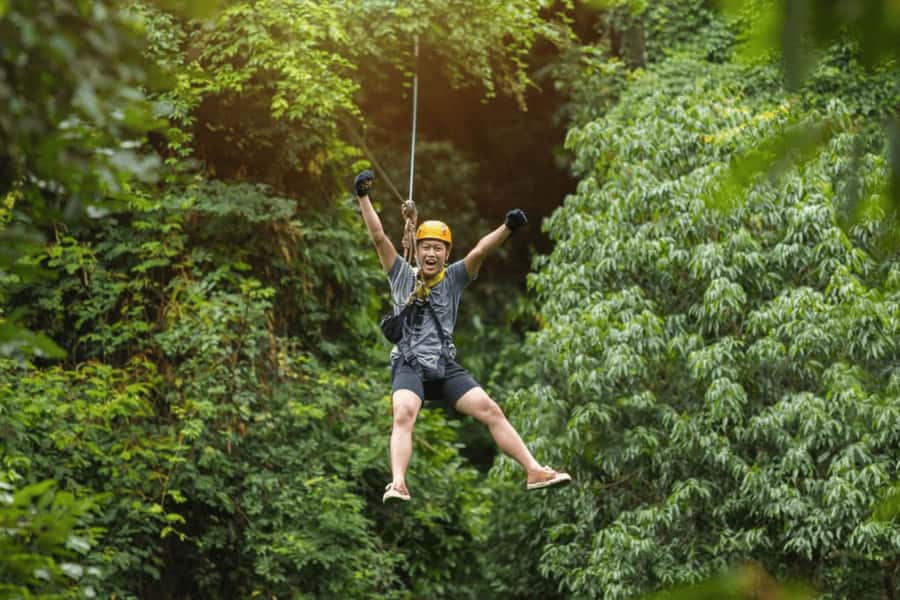 Bali: Mount Batur Sunrise Trek & Ubud Zip-Line Adventure - A light breakfast with a wide view