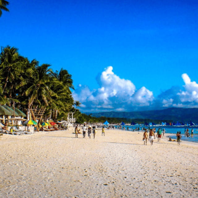 Boracay: Island Hopping with Lunch, Mainland ATV and Zipline - Lunch, kawa bath, and the practical side of the beach stop