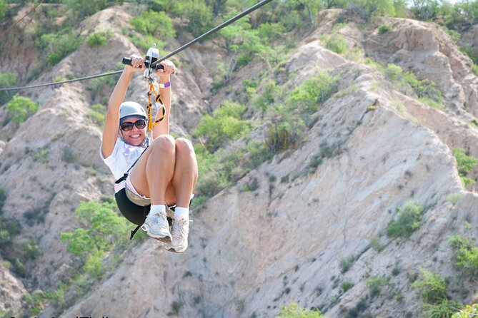 Cabo Zip-line and Rappelling Adventure - Safety comes before speed