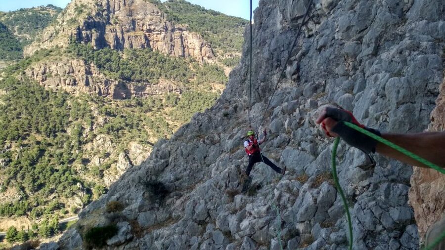 Caminito del Rey: Vía Ferrata Rappeling & Zip-Lining - The descent and your choice of route