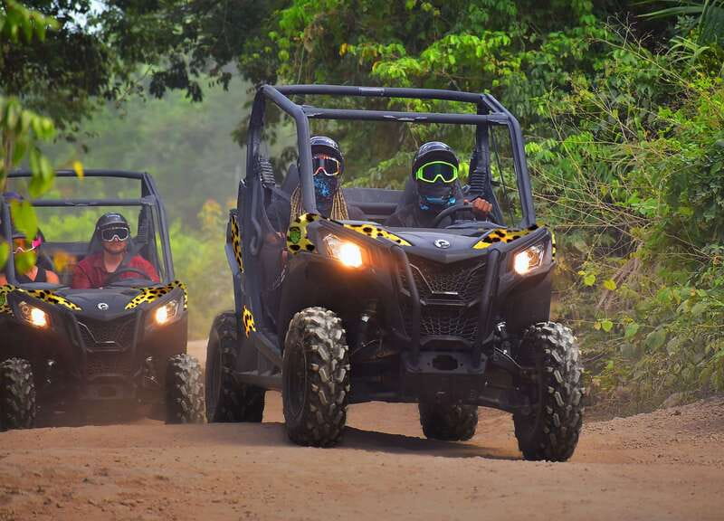 Cancún: Extreme Buggy Adventure with Ziplines & Cenote - Guides, group size, and the human side