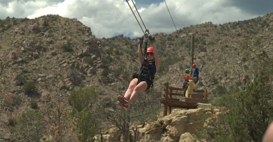Cañon City: Royal Gorge 11-Line Extreme Zipline Experience - Who should book this experience?