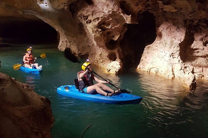 Cave Kayaking & Ziplines, V.i.V. - Kayaking through the Caves Branch River