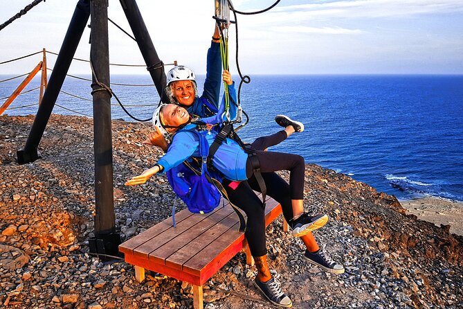 Complete Excursion and Flight on the Zipline Cabo Verde - The Cape Verdean finish: music, dance, and Morabeza