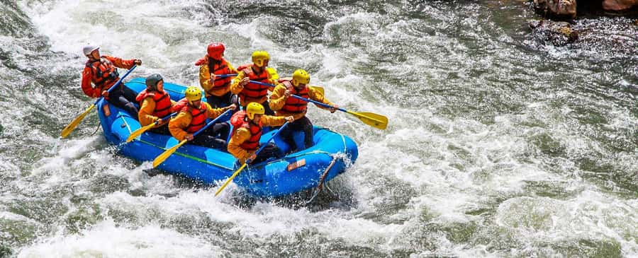 Cusco: Rafting in Cusipata + Zipline over South Valley - Reading the Class II, III, and IV rapids
