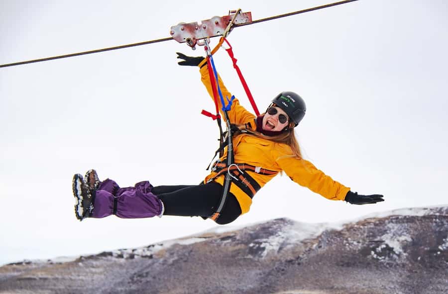 El Calafate: 4WD Adventure with Optional Hike or Zipline - Riding above El Calafate on the 35-kilometer route