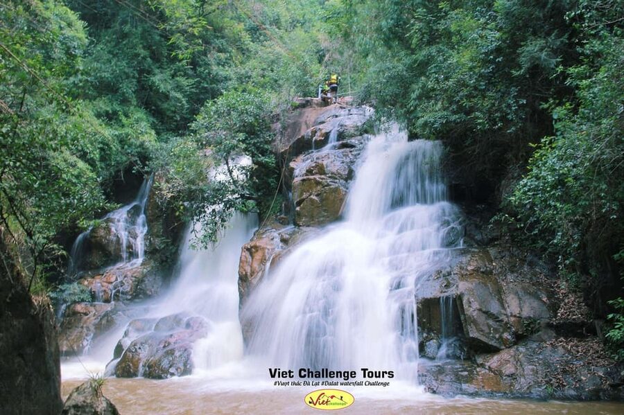 Extreme ZIPLINE 1500M & CANYONING in DA LAT - A six-hour schedule that starts and ends in Da Lat