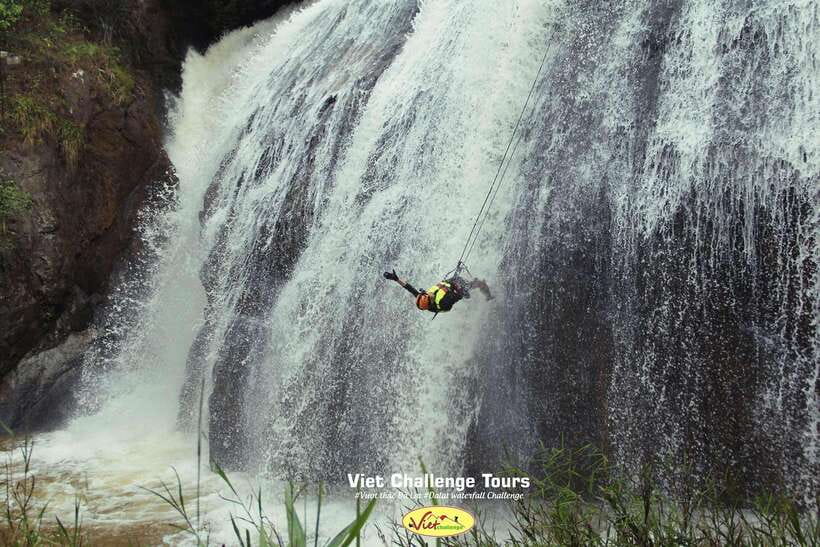 Extreme ZIPLINE 1500M & CANYONING in DA LAT - The Datanla canyoning course, from dry cliff to rushing water
