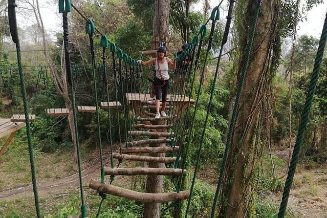 Fandee Hanging Park - Ziplines & Monkey Bridges in Tad Lo - Starting at Beng and getting ready
