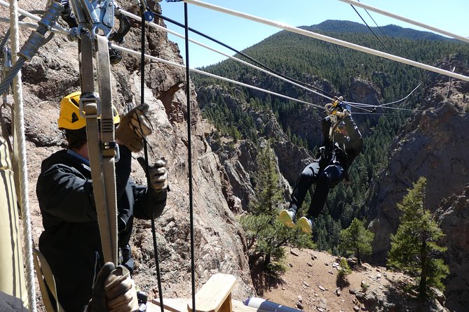 Fins Course Scenic Zipline Tour - Learning the equipment before the first line