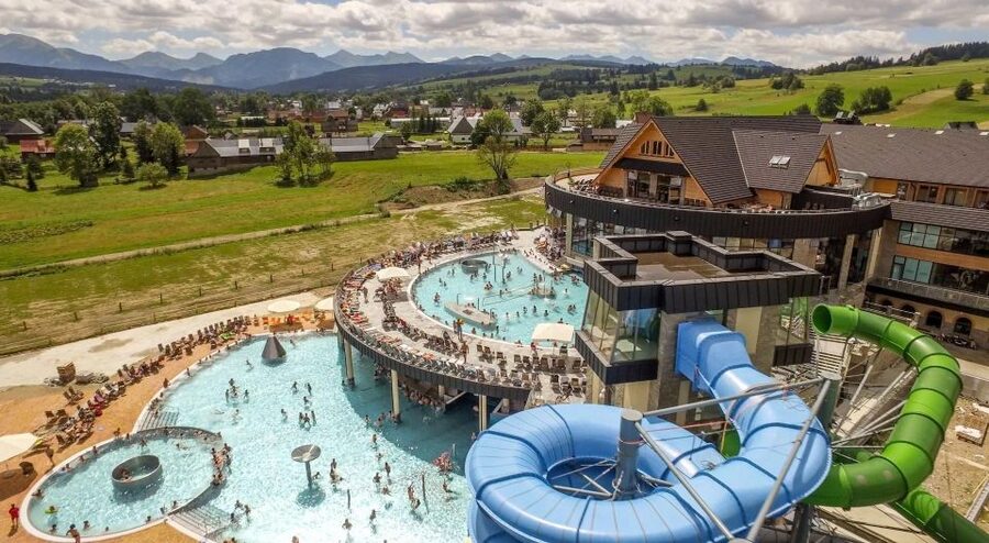 From Krakow: Slovakia Treetop Walk, Zakopane & Thermal Spa - What the $318 price really covers