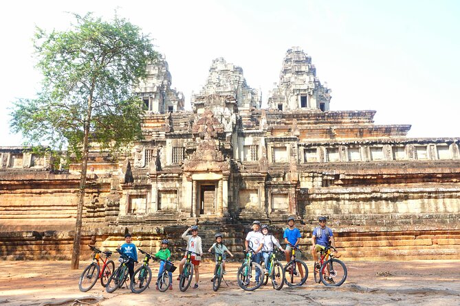 Full-Day Bike Tour in Siem Reap with Zipline - A short break before the bike ride