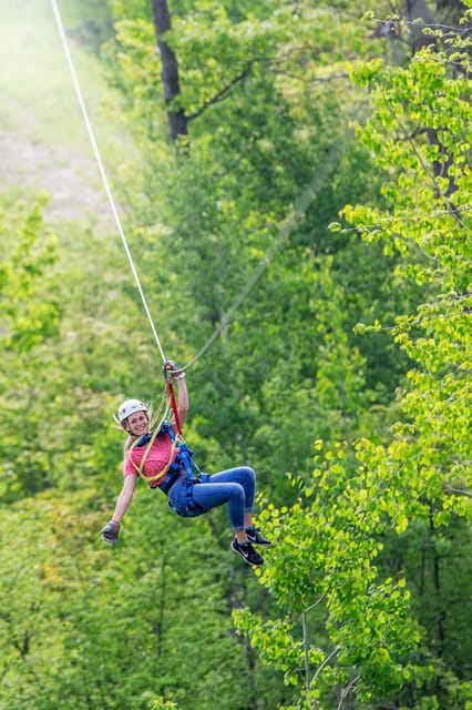 Henderson, Minnesota: 14-Line Zipline Canopy Tour - Timing, cancellation, and the meeting point
