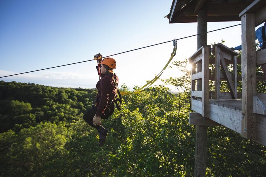 Henderson, Minnesota: 14-Line Zipline Canopy Tour - How the tour feels from start to finish