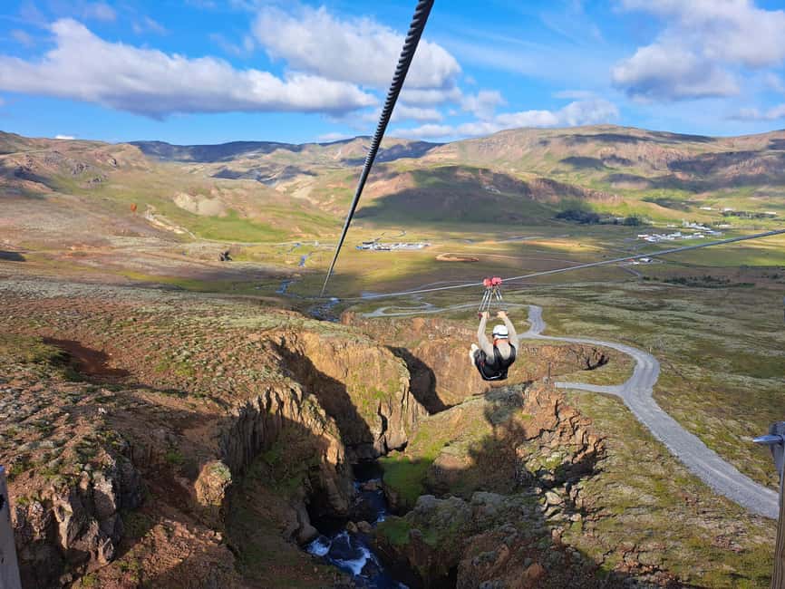 Hveragerdi: Mega Zipline Experience - Walking 500 meters to the launch point