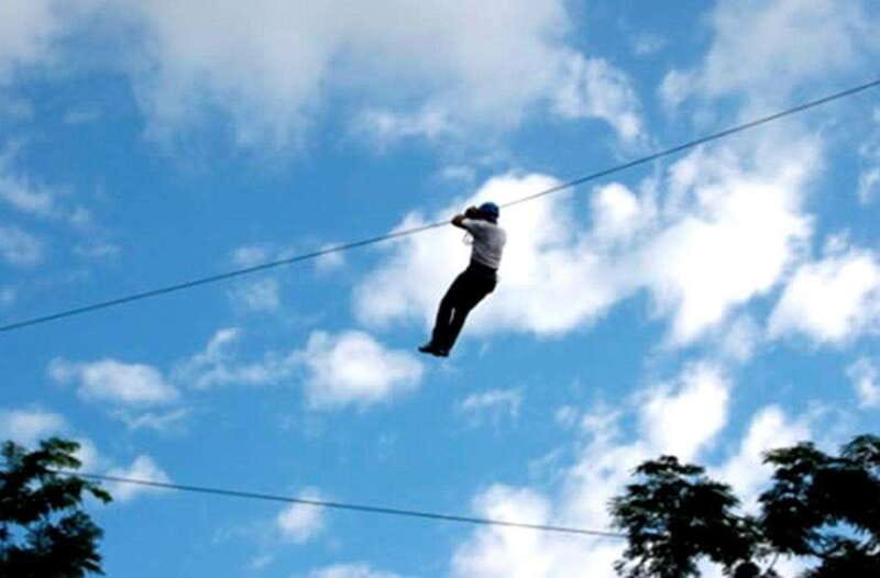 Ixtapa Zihuatanejo: Zipline Tour - What the 11 zip lines are like