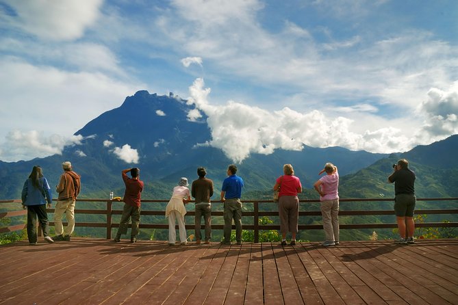 Kinabalu Park & Poring Hot Spring & Canopy Walk - Tamparuli suspension bridge: a short local stop