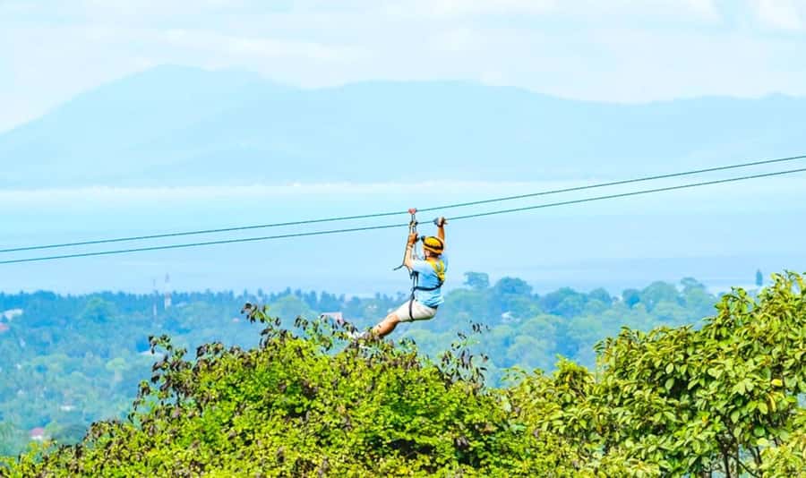 Ko Samui: Tree Bridge Jungle Zipline and Waterfall Adventure - Walking to Tan Rua Waterfall