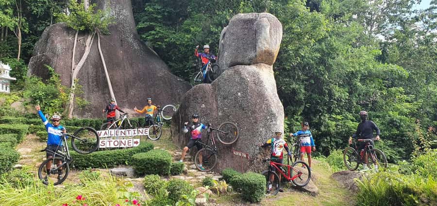 Koh Samui: Zipline Experience of Lamai Viewpoint - Riding the cable car up the hill