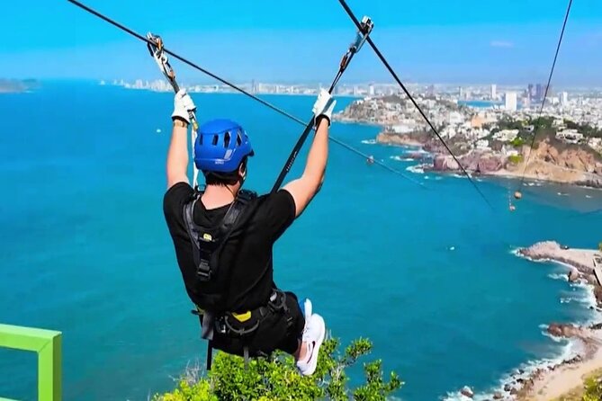 Lighthouse Zipline Adventure at Farolesa - Check-in at Glorieta del Faro de Mazatlán