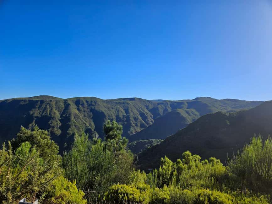 Madeira Adrenaline 4x4 Tour: Zipline, Giant Swing and Seixal - Climbing the old royal path
