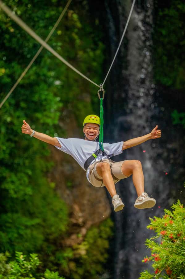 Mauritius: Vallé Advenature Park: Waterfall Zipline - Key points to know before you book
