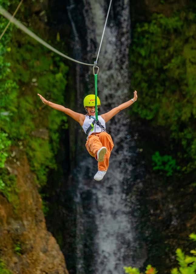 Mauritius: Vallé Advenature Park: Waterfall Zipline - The ride itself: a quick hit of tropical adventure