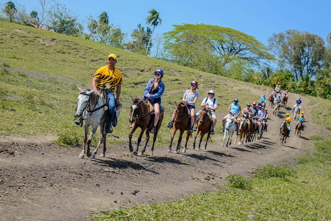 Mega Extreme Adventure: Horseback Riding, Ziplining and more - A full day built around three kinds of motion