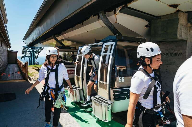 Mont Tremblant: Summit Zip-Lining Tour with 5 Zip Lines - Getting the timing right at Mont Tremblant