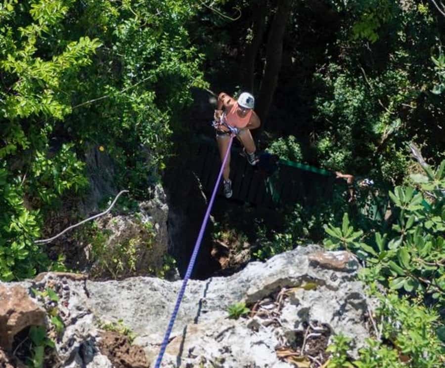 Nadi: Abseiling, Zipline, and Cave Tour with Meal - Guides, photos, and the safety briefing