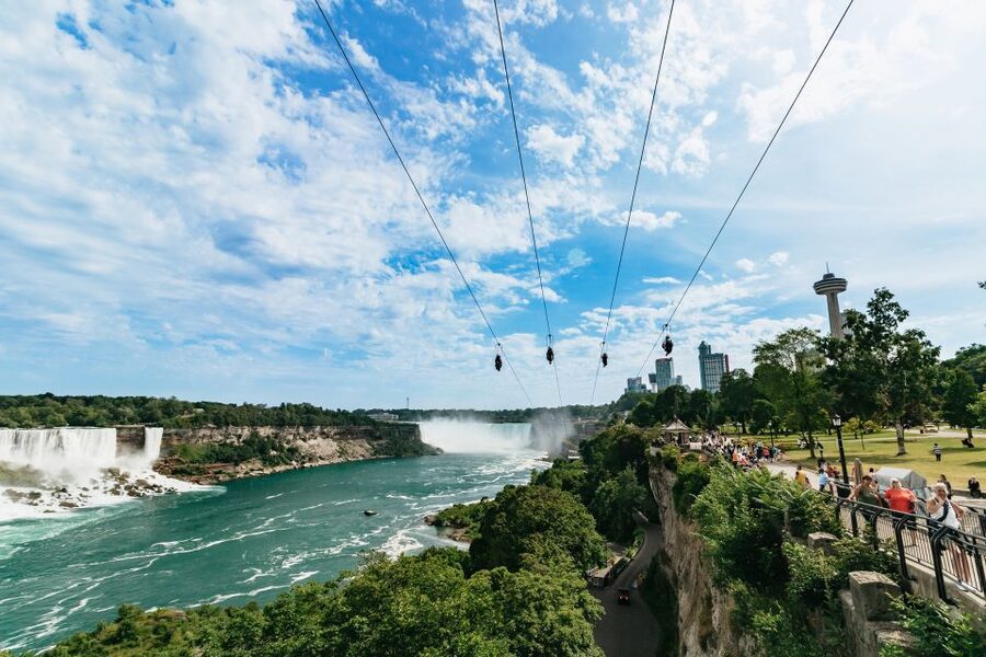 Niagara Falls, Canada: Zipline to The Falls - Landing at the observation deck