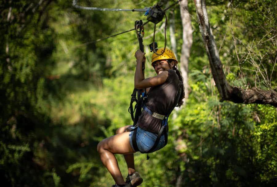 Oahu: Coral Crater Zipline Tour - Key points to know before you book