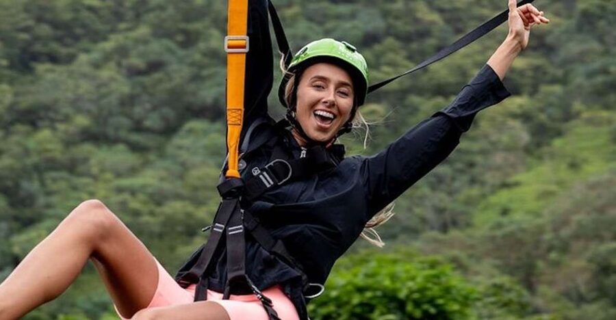 Oahu: Kualoa Jurassic Valley Zipline Tour - Seven tandem rides with a useful change of pace