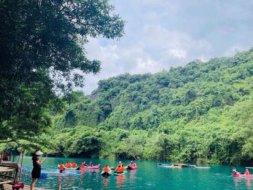 Phong Nha: Cave Exploration and Zipline Dark Cave Tour - The botanical garden and its short waterfall walk