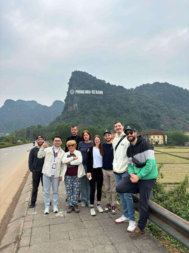 Phong Nha/Dong Hoi: Zipline Dark Cave & Phong Nha Cave Trip - How the day feels in practice