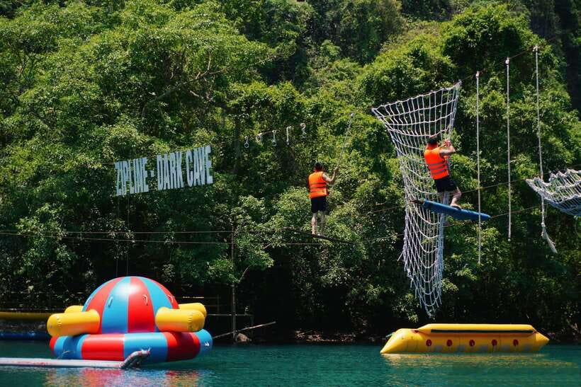 Phong Nha: Zipline Dark Cave & Paradise Cave Exploration - Guides make a real difference