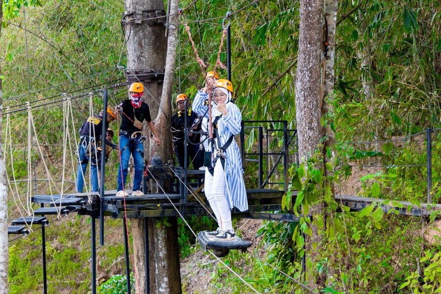 Phuket: Rainforest Eco Zipline Expedition - What the guides add to the ride
