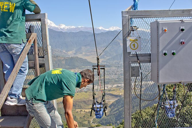 Pokhara Zipline Flying - Practical timing and the waiting problem