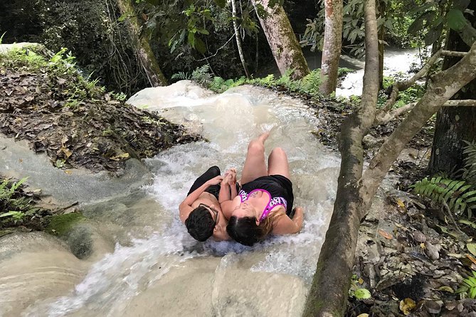 Private Chiang Mai Tour to Bua Thong Waterfalls and Ziplining - What private touring changes