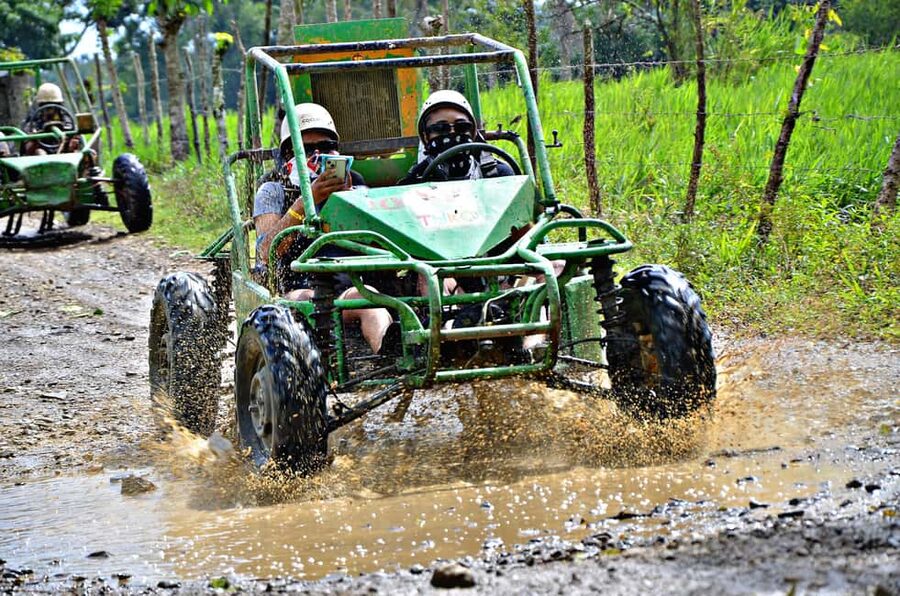Punta Cana:Paseo en buggie ,caballo y ziplines en la selva - Three activities at one Hacienda Tuko ranch